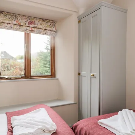 Scandale Bridge آمبيلسايد